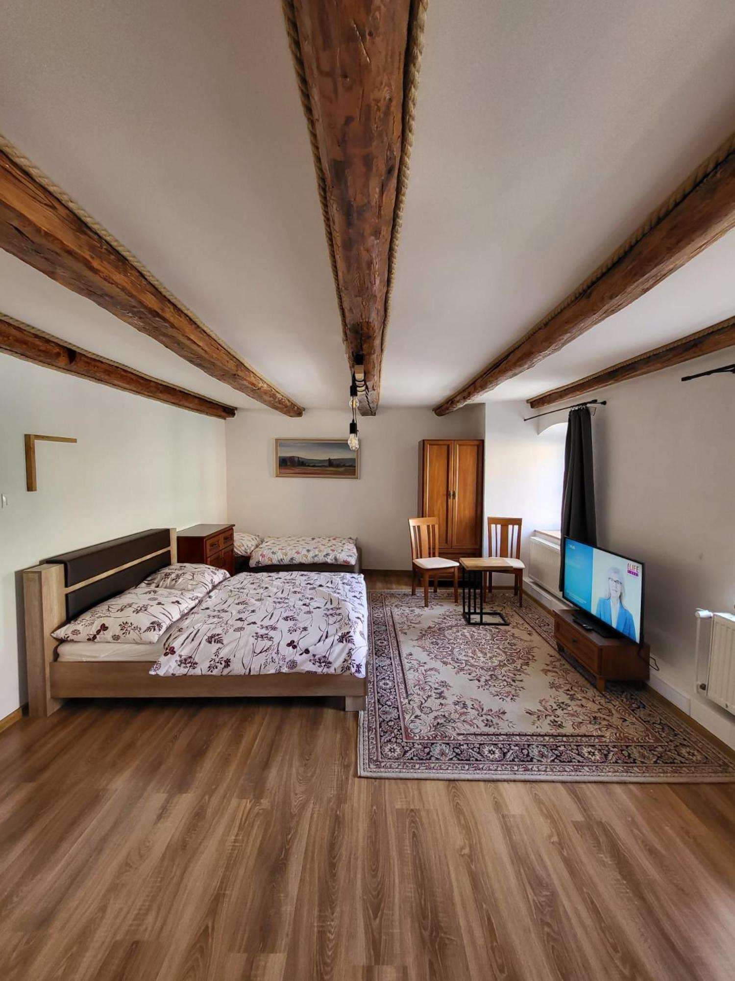 Apartman Velicka Vinaren Poprad Dış mekan fotoğraf