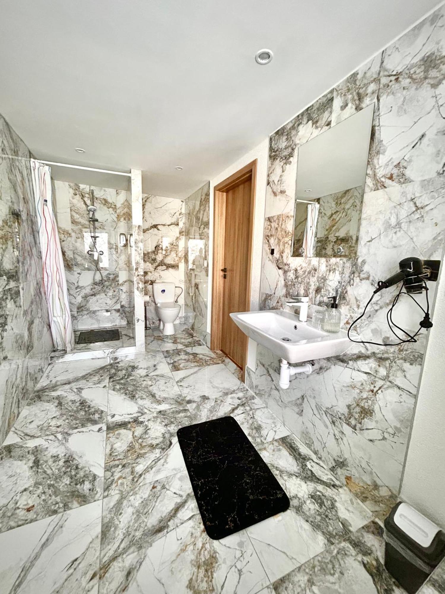 Apartman Velicka Vinaren Poprad Dış mekan fotoğraf
